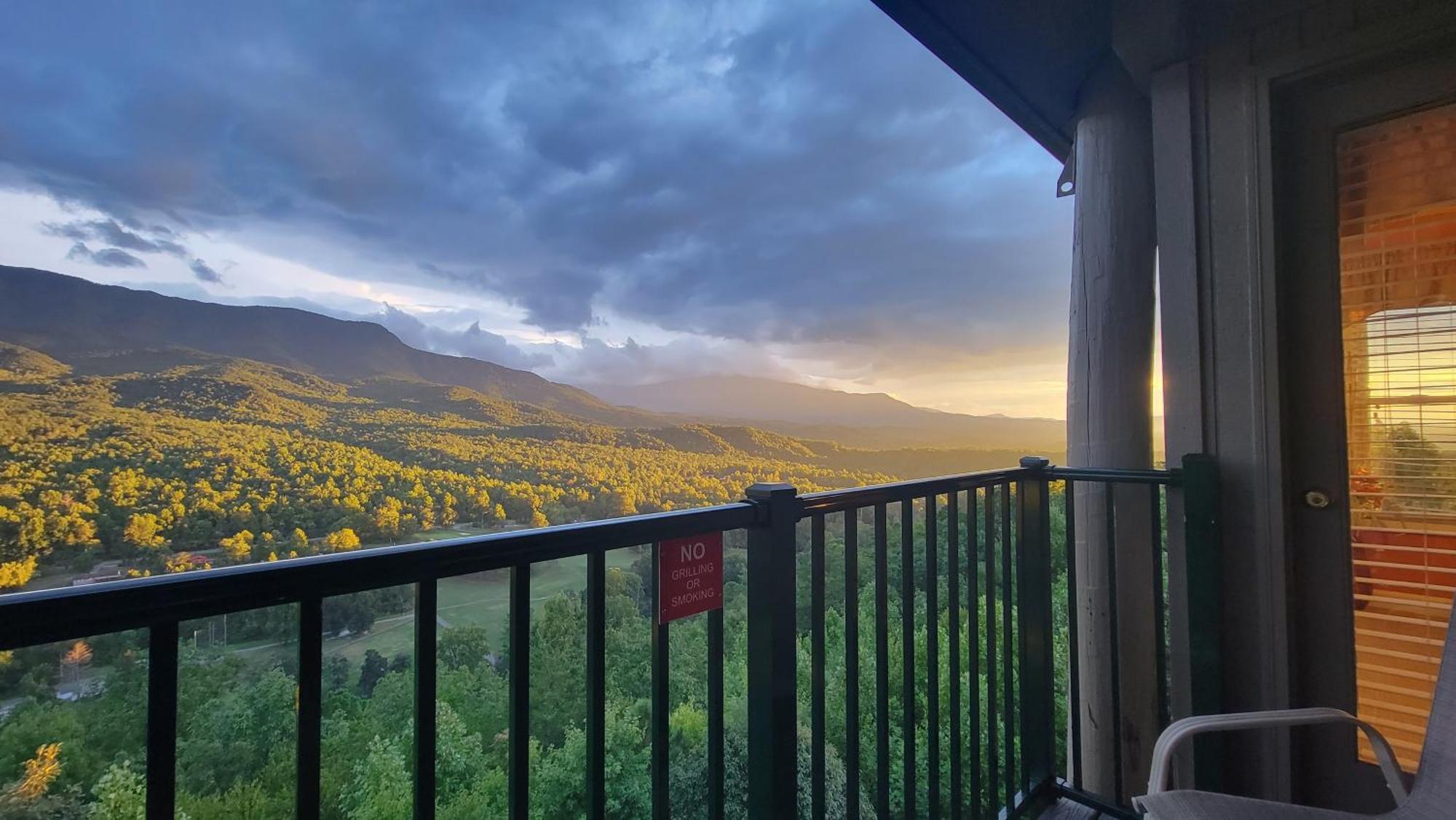 Stairway To Heaven, Breathtaking Mtn Views Indoor Pool & Hot Tub Apartamento Gatlinburg Exterior foto